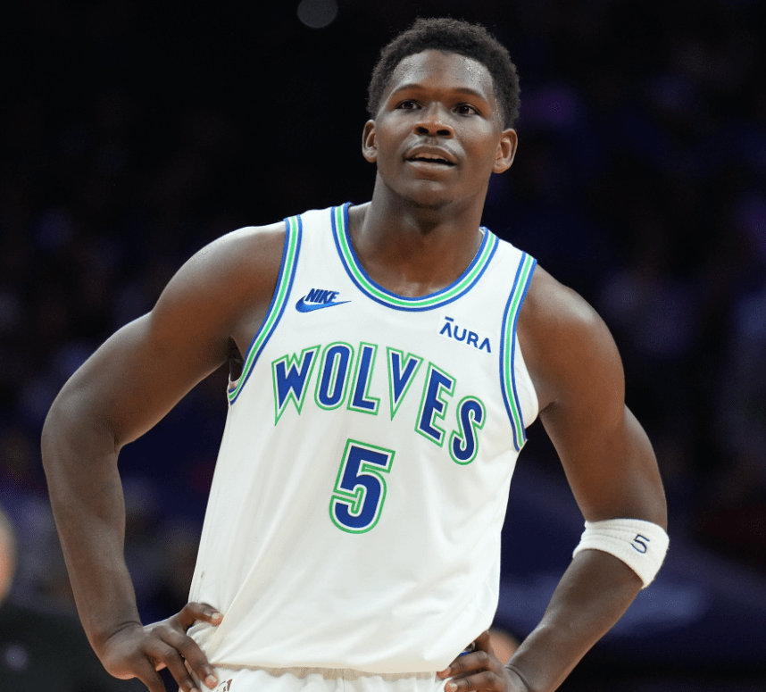 意大利男篮爆冷掘金,恩比德打破历史纪录 意大利男篮爆冷掘金,恩比德打破历史纪录