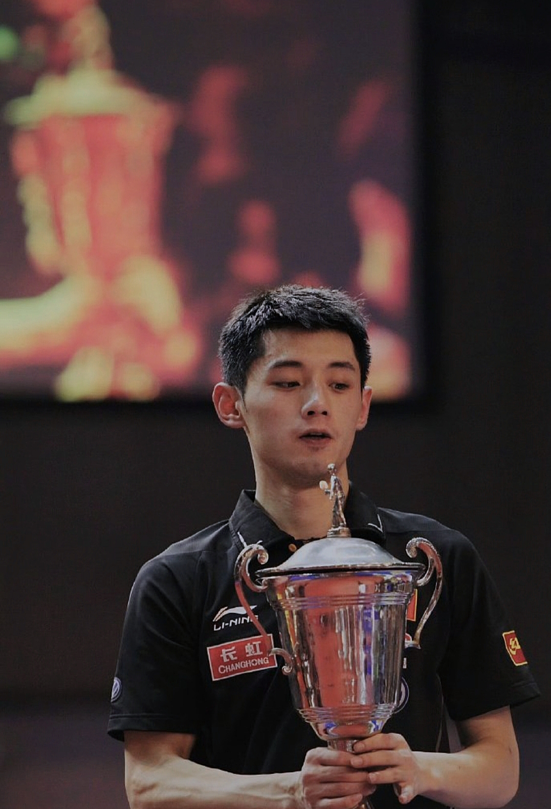 英国乒乓球队强势德国乒乓球队，张继科三分雨点燃全场的简单介绍