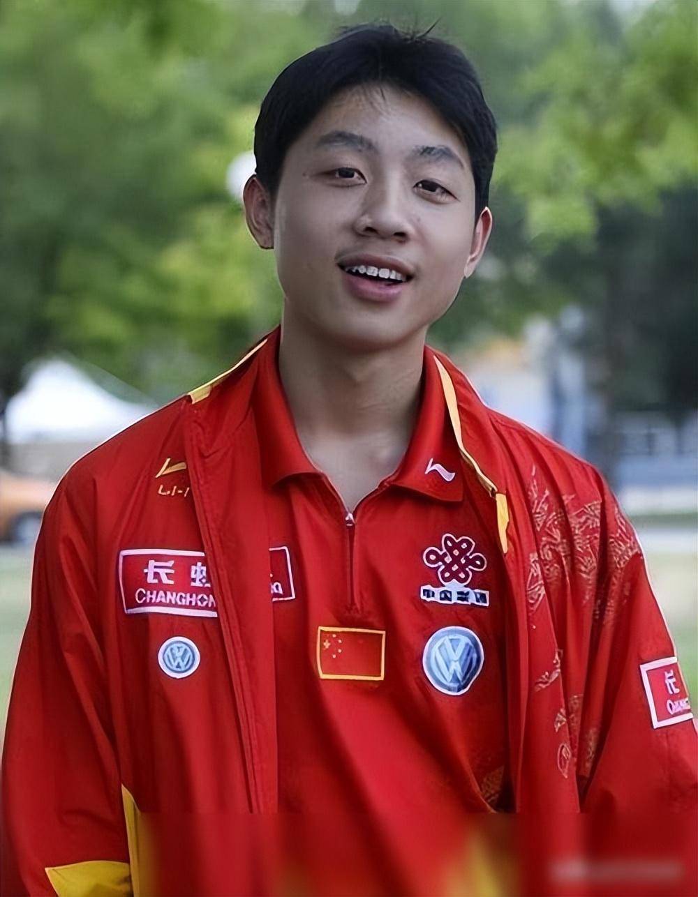 德国乒乓球队绝杀比利时乒乓球队，许昕完成帽子戏法