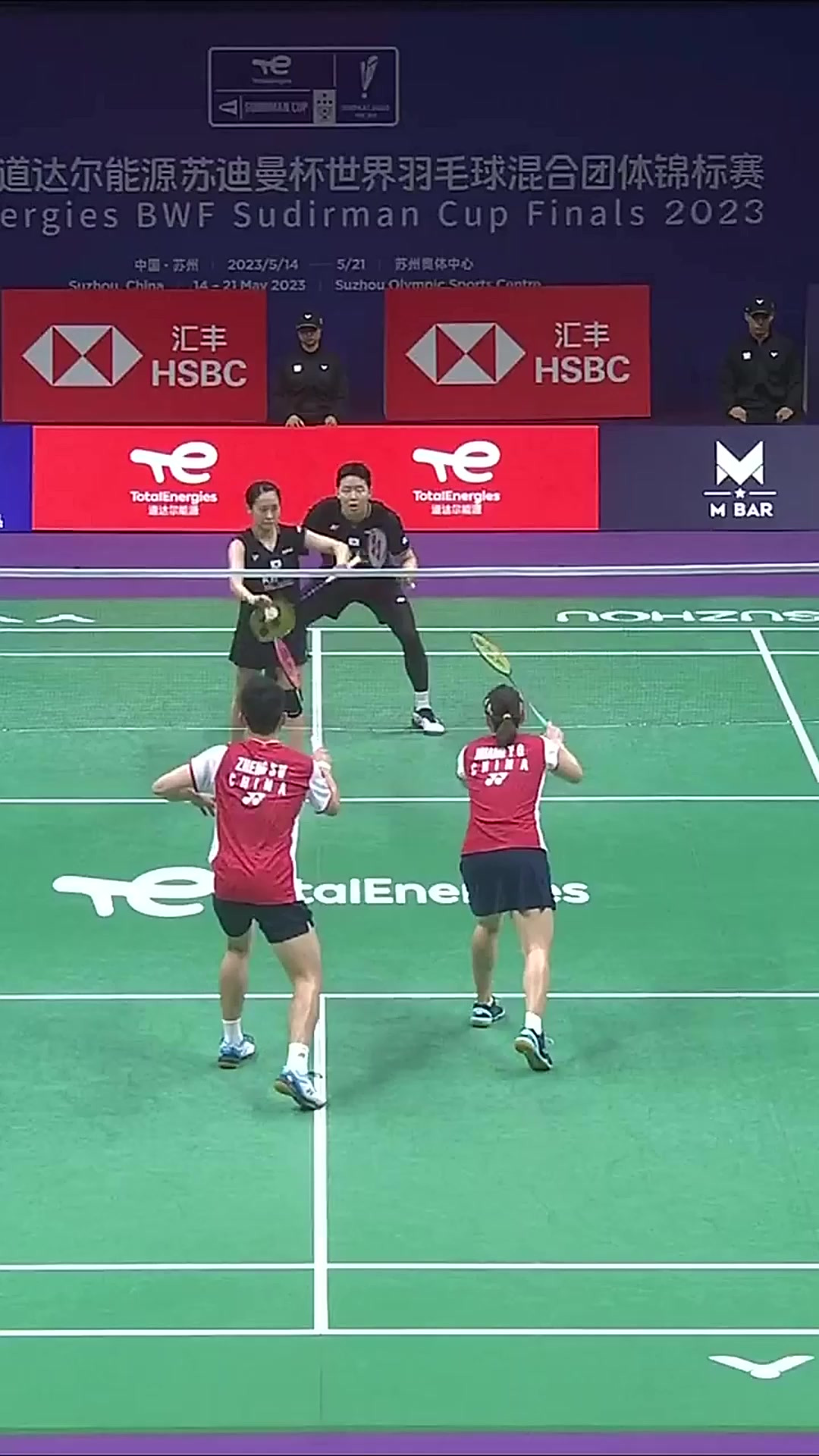 包含丹麦羽毛球队逆转英格兰羽毛球队，林丹送出助攻的词条