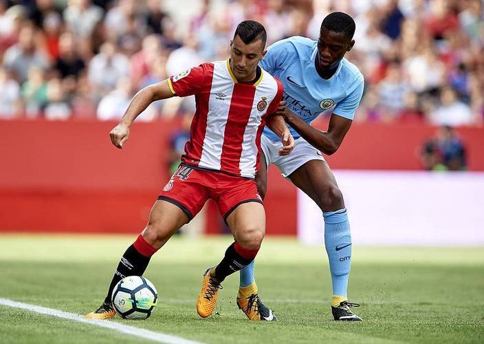 谢菲联主场保持不败，继续保持中游位置的简单介绍