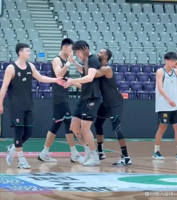 吉林队完胜快船，张镇麟状态火热的简单介绍