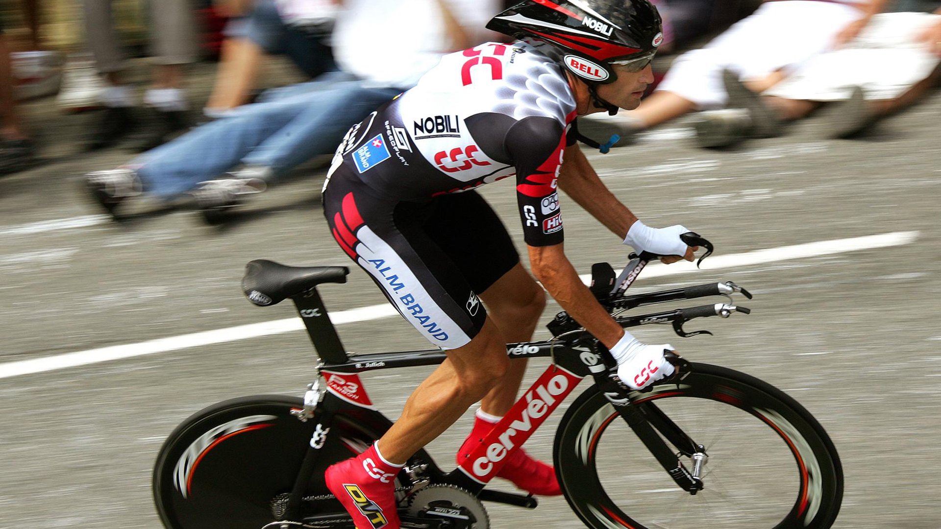 F1新赛季揭幕战之夜，哈弗茨的对手为何完全无解？